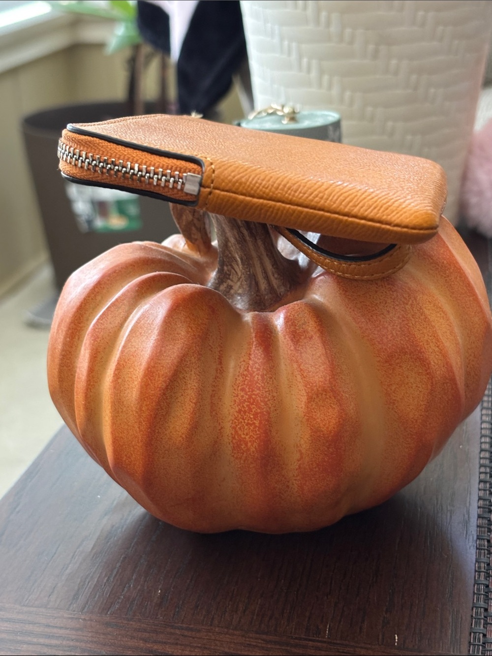 Coach Small Corner Zip
Leather Wristlet Marigold - Picture 4 of 8